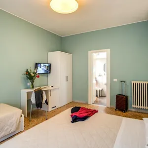Casa Per Ferie Ravasco San Pietro Affittacamere